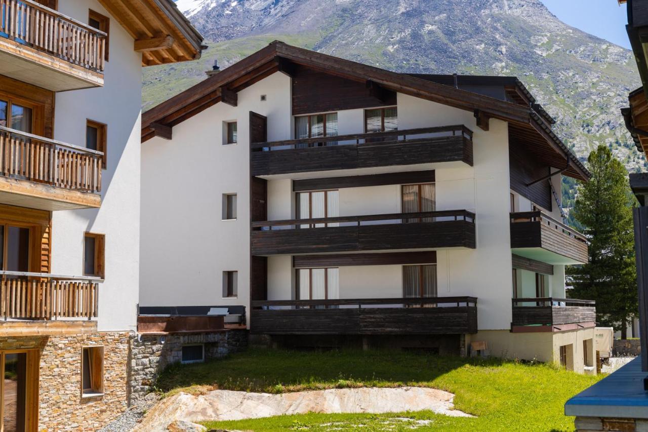 Ferienwohnung Haus Slalom Saas-Fee Exterior foto